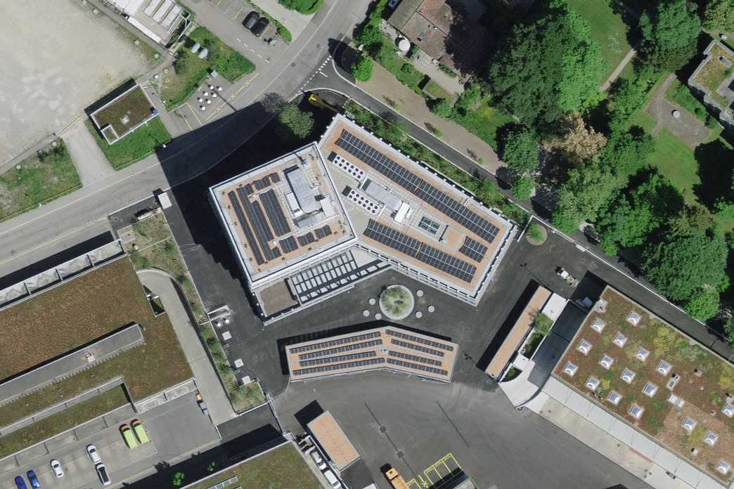 swissimage-dop10_2022_2697-1261_0.1_2056