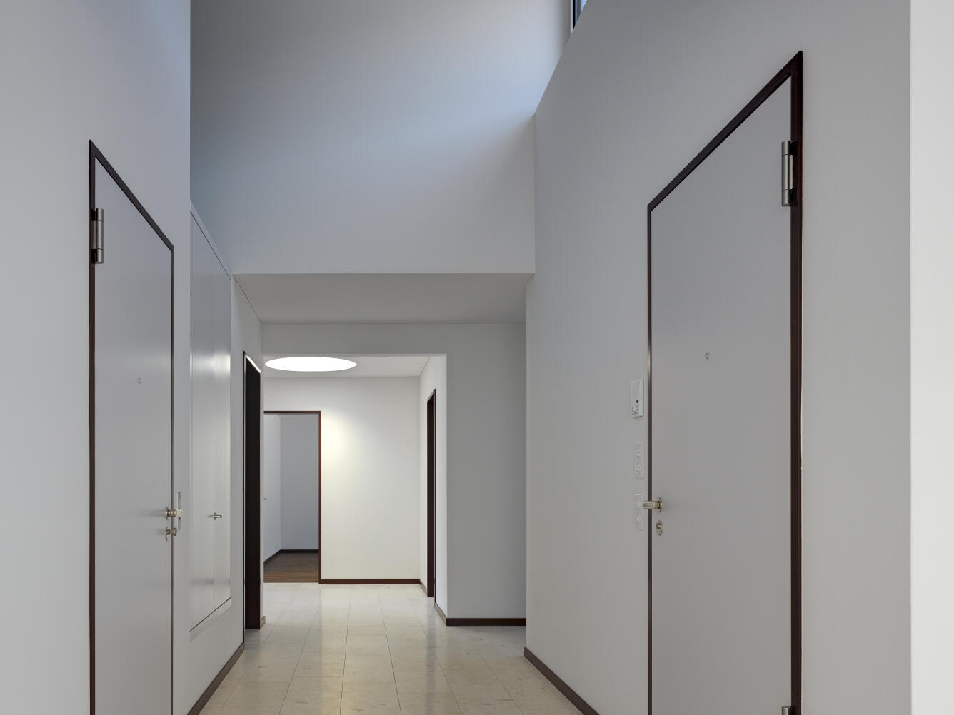 12__FocusFillWzEzMzYsMTAwMiwieSIsMzI2XQ.014.GG.frei_151187