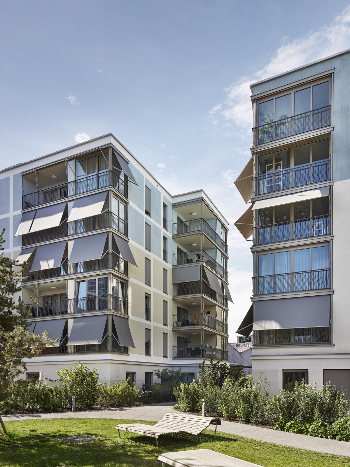 4bf461f69f6046aea5e2dc3d03612c9c.8945f03a