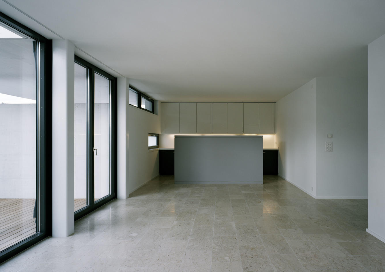 PCS-Kuche-2__ScaleMaxWidthWzEzMzZd