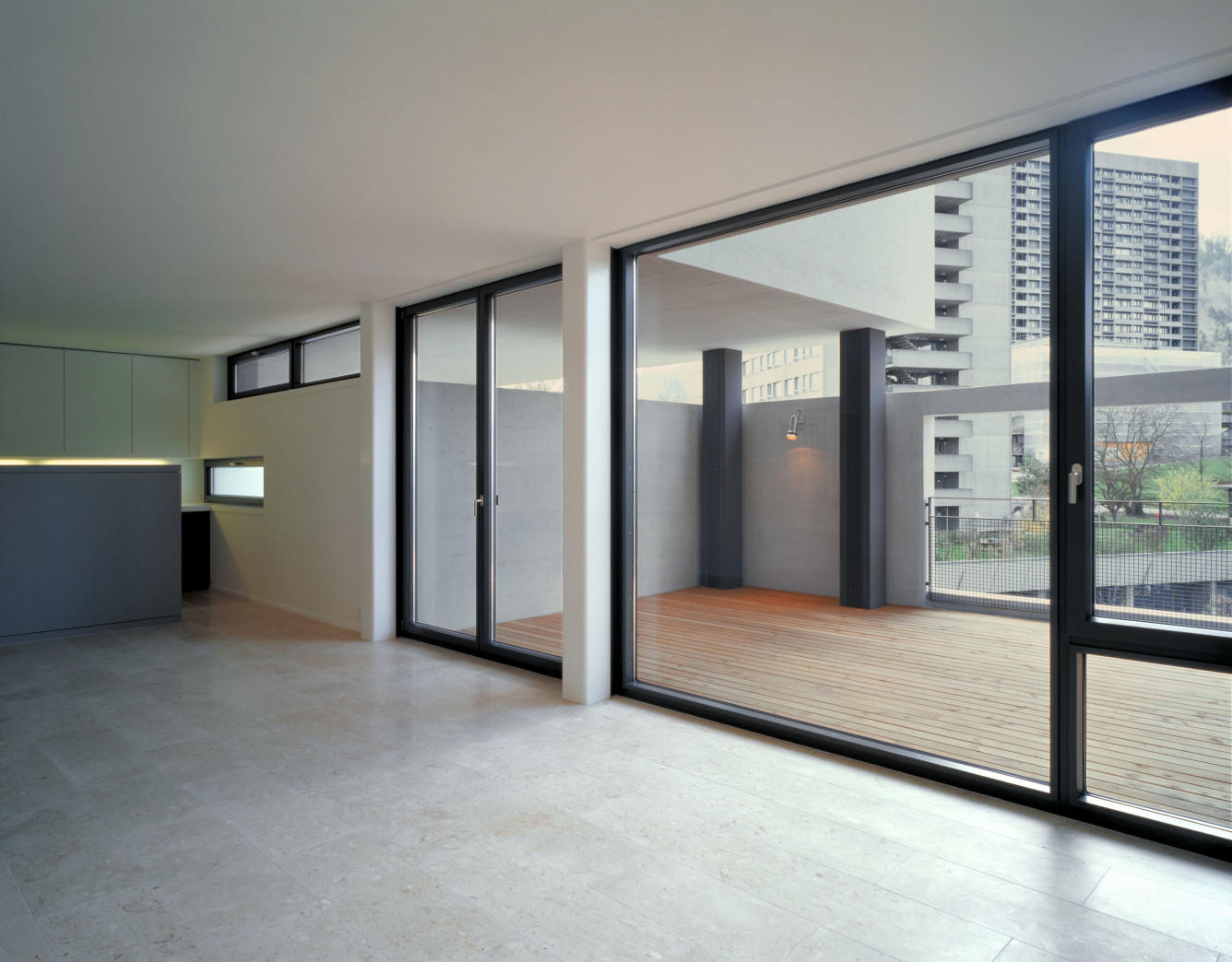 PCS-Wohnung-2__ScaleMaxWidthWzEzMzZd