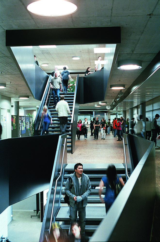 c1-0405_zis-upper-school_08