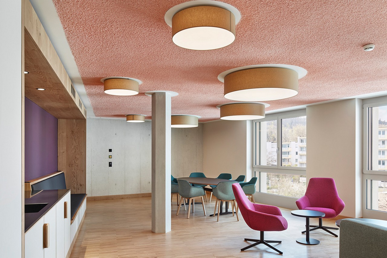 cq5dam.web.1280.1280 (1)