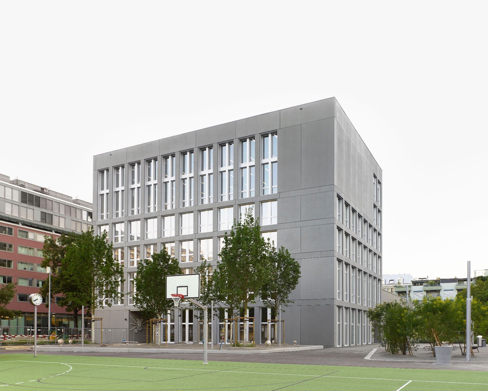 wueestarchitekten-schuetzeareal-aussenbild-e75aeb8363b5a87g083491b330c59cad